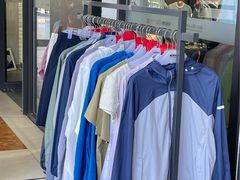 -王府井奥莱临潼小镇(临潼店)