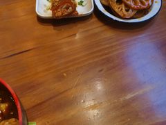 -爆炸头阿姨小四川正宗川味小吃(无任何分店)