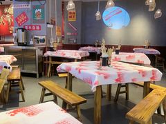 -老闵田螺馆·南昌市井菜·特色小吃(总店)
