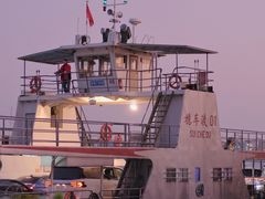 -鱼珠码头(轮渡站)