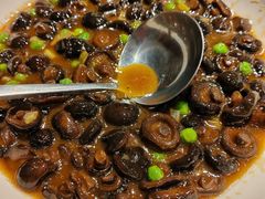 鲍鱼汁小香菇-七菜馆·东北菜·蒸饺(文体路店)