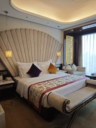 -成都世外桃源酒店-宴会厅·草坪婚礼·会议活动