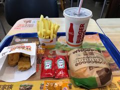 烤猪肘堡单人餐-汉堡王(天一广场店)