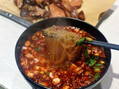 -牵人麻辣粉(粉巷店)