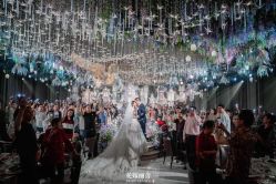 -花嫁丽舍婚礼殿堂(世博江景店)