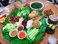 -沐毫傣泐云南菜孔雀宴•手抓饭傣味烧烤(曼听公园店)