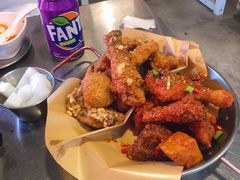 炸鸡翅一半一半-富乐满韩国正宗炸鸡韩国料理(虹泉路店)