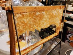 -圣丰索菲特·2 On 988 Café 自助餐厅
