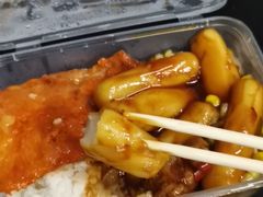 -同济大学本部学苑饮食广场