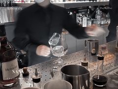 -TZ House音乐现场(来福士中心店)