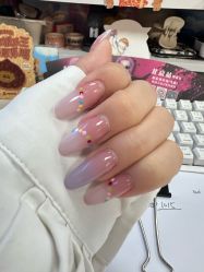 -丽心自助美甲美睫