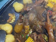 -鱼窝棚柴火铁锅炖(富山屯店)