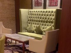 -粤尚腾香居中餐厅(首都机场希尔顿店)