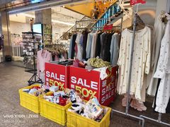 -纪念日百货(江西南昌店)