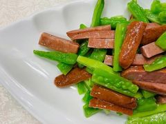 苦瓜炒腊肠-功德林素菜饭庄(前门店)