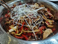 -弓虽昌焖烧鸡(大竹林店)
