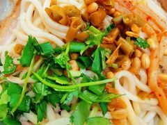 -红鼻子桂林米粉(金唐新光界店)