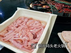 -铜元老码头鳝鱼火锅