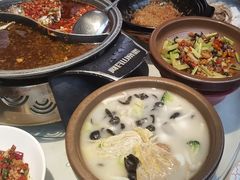 芙蓉三鲜烩菜-阿瓦山寨·湘菜现炒·剁椒鱼头王(咸阳总店)