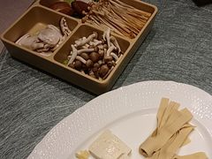 -隆聚·时令海鲜(洪兴店)