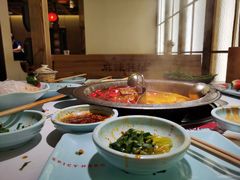 -麻辣英雄重庆火锅(二城广场店)