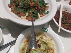 -绿草地·湘菜(7mall店)