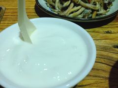 -缘生态云南菜·野生菌庭院餐厅(华侨城店)