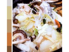 胶原蛋白三文鱼头锅-山上下日本料理(万象城店)