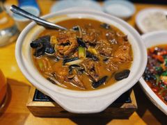 山蘑炖小公鸡-一轩饺子馆(丽都店)