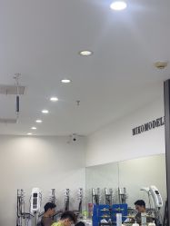 -米可造型烫染