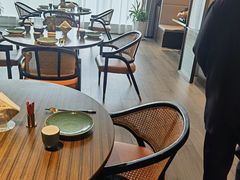 -鸽子侯·家宴·平价海鲜(绿地店)
