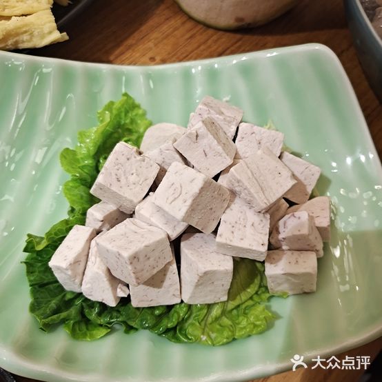 香椿四季椰子鸡火锅店
