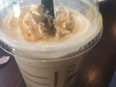-星巴克(西藏路店)