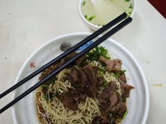-阿阳牛腩腌面店