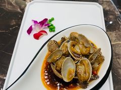-南京悦客假日酒店