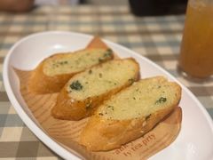-BISTROFIORE美伊娜(伊犁南路店)