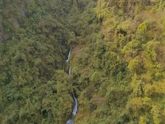 -龙水峡地缝景区