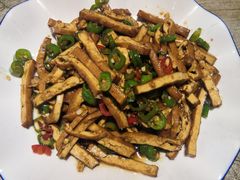 -回味餐厅(枫林路通程商业广场店)