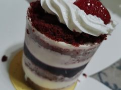 蓝莓红丝绒慕斯切块蛋糕-沁园(申烨太阳城店)