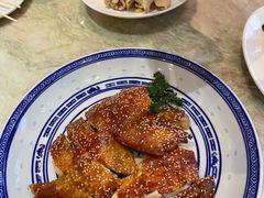 -香港百合居(LCM置汇旭辉广场店)
