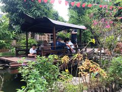 -花溪雨·森林餐厅(石基店)