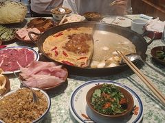 -鸿姐老火锅(花园路店)