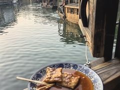 -茅老太臭豆腐