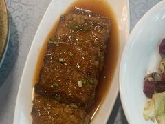 -汗腾格里·风味餐厅(新疆驻京办店)