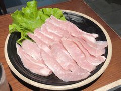 -青瓦炭韩潮烤肉(花园道店)