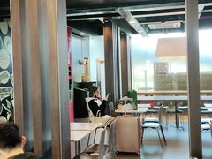 大堂-麦当劳(深圳北站高铁店)