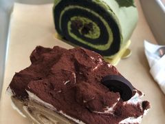 竹炭抹茶-WHEN PIGS FLY当猪飞