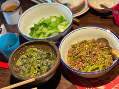 皮蛋擂辣椒-洞庭土菜馆(天河北总店)