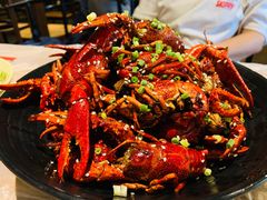 -巴厘龙虾·榜首油焖大虾(音乐学院·沿江酒馆店)