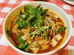 石河子凉皮-西域阿里马新疆菜·清真(桂花路店)